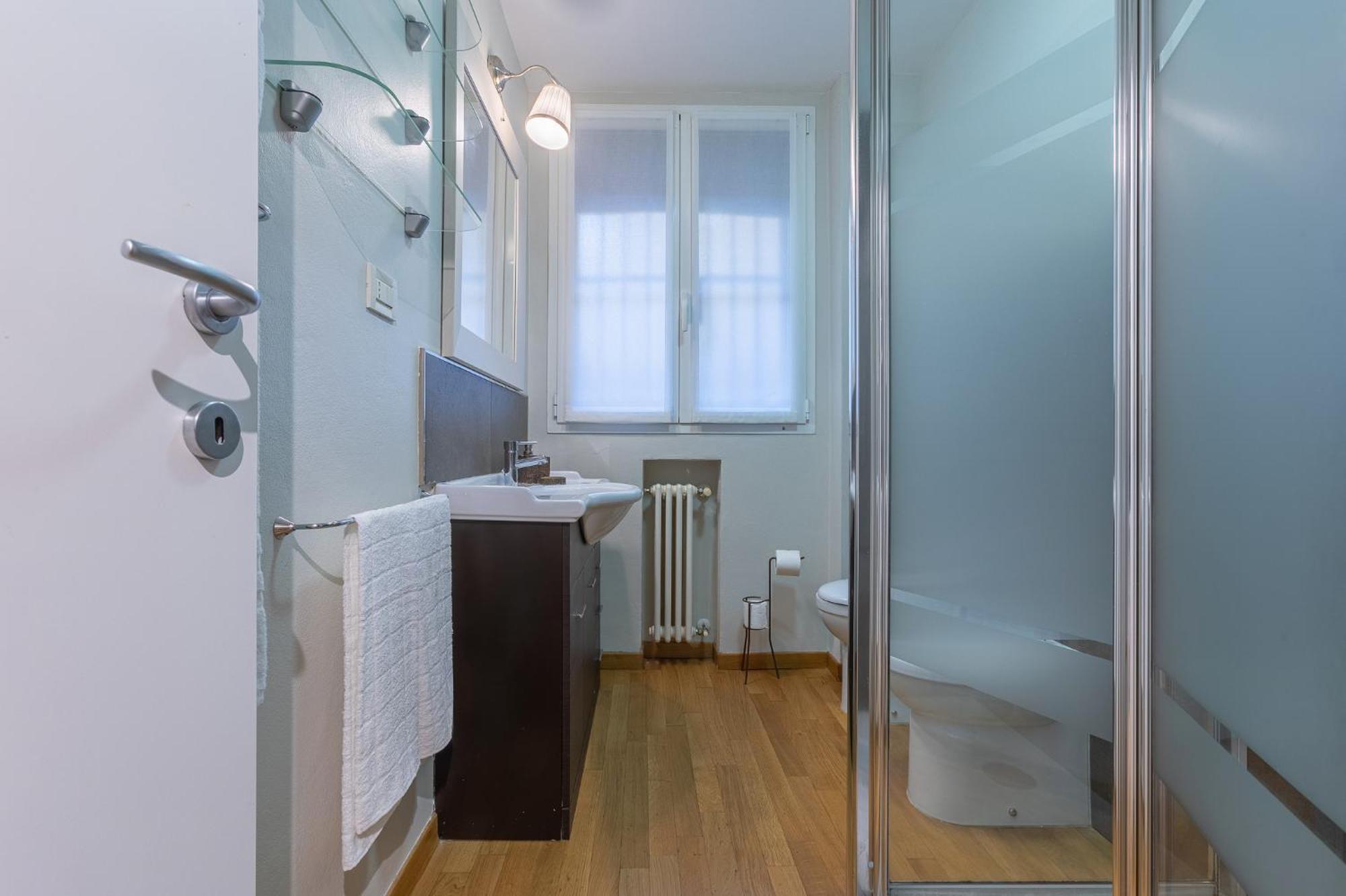 Nel Cuore Del Centro Storico Cozy Apartment Bologna Luaran gambar